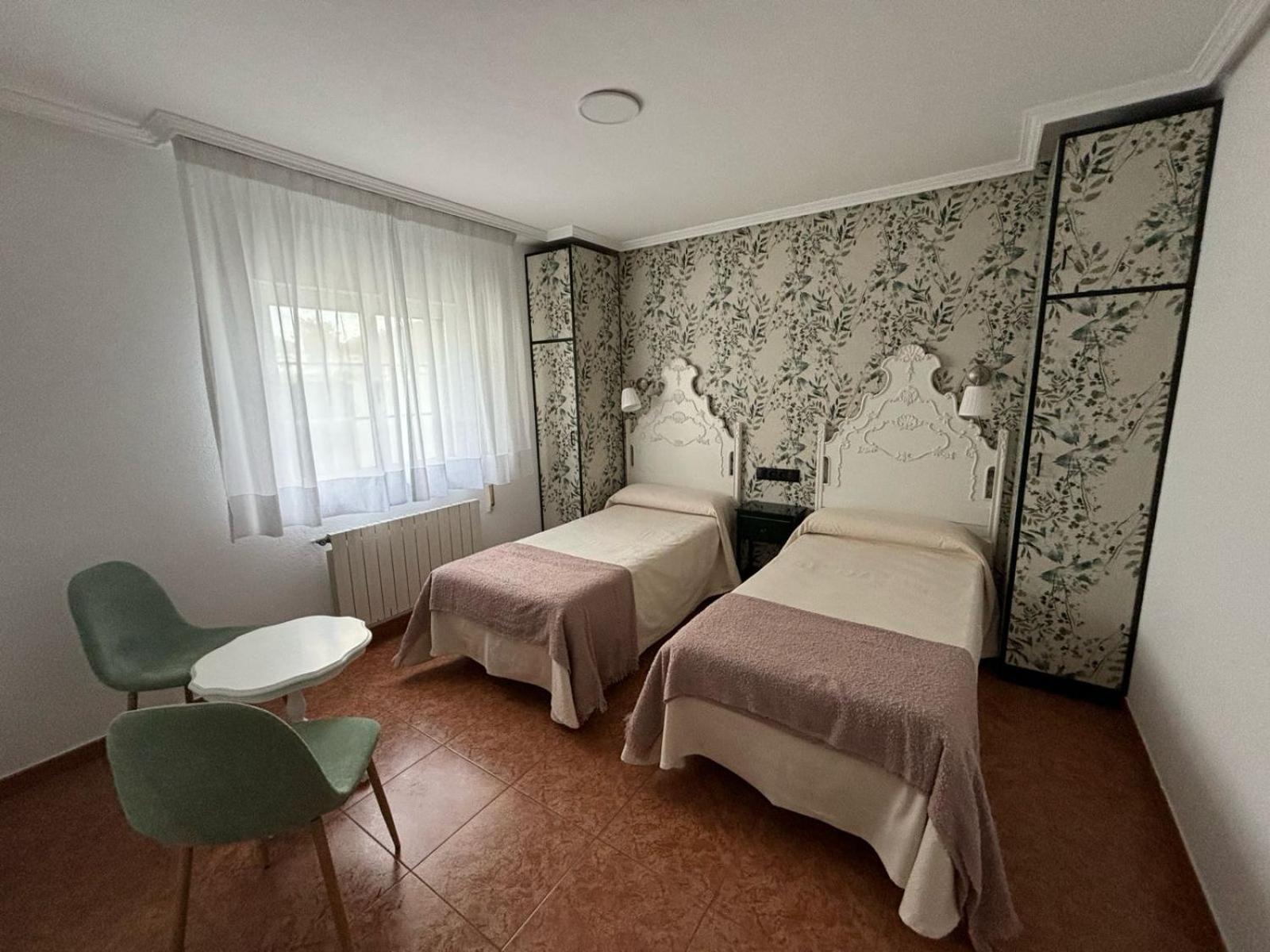 Luarca Zabala Hotel Almuña Buitenkant foto