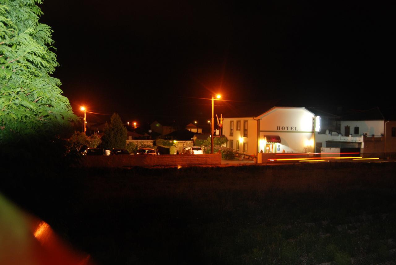 Luarca Zabala Hotel Almuña Buitenkant foto